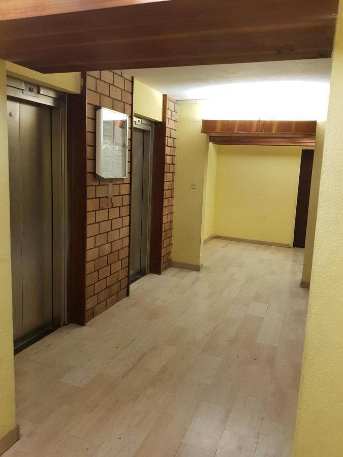 Tout Confort - Clim- Salle De Bain Commune Nîmes Eksteriør bilde